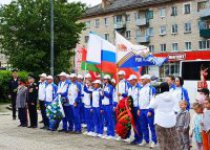 Встреча участников автовелопробега по маршруту Москва — Брест в Вязьме.