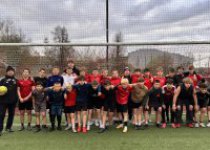 Подготовка игроков  Вяземского "Спартака" к предстоящим соревнованиям .